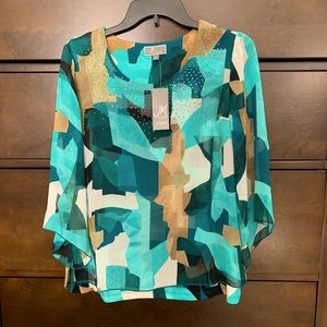 Blouse with kind of flare sleeves